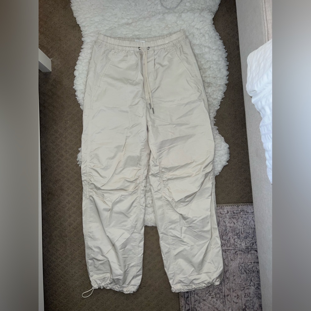 Abercrombie parachute/cargo pants